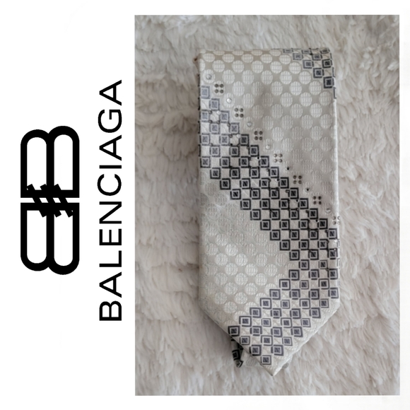 Balenciaga Other - ⭐️👔 Balenciaga White  mens Tie Vintage Rhinestones/Crystal's